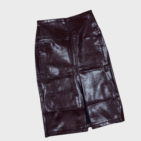 Topshop Dresses & Skirts - New Topshop Crocodile Faux Leather Pencil Skirt Size 10 Burgundy Midi Front Slit